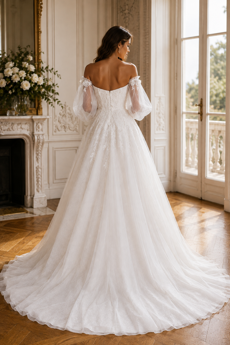 Sweetheart Long Sleeves A-Line Lace Appliques Tulle Wedding Dress