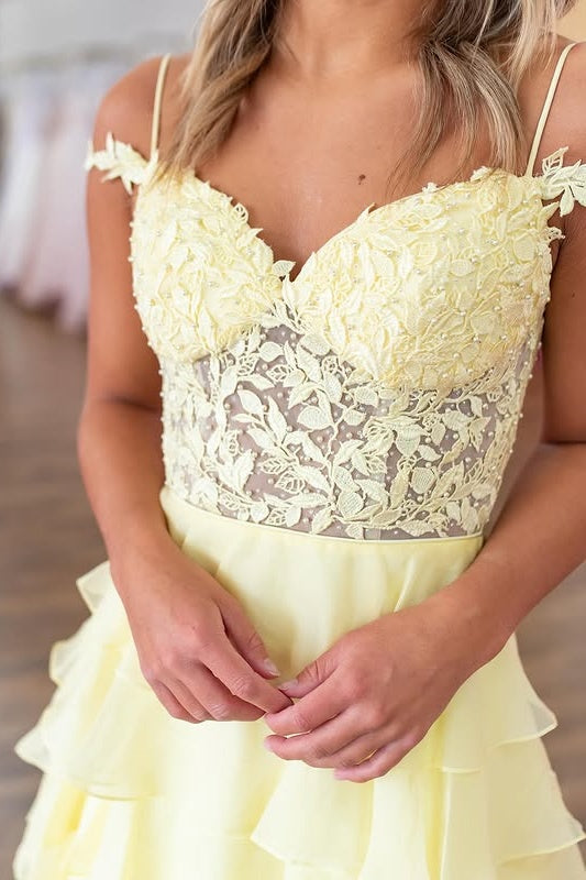 Sweetheart Off-Shoulder Chiffon A-Line Lace Appliques Tiered Party Prom Dress