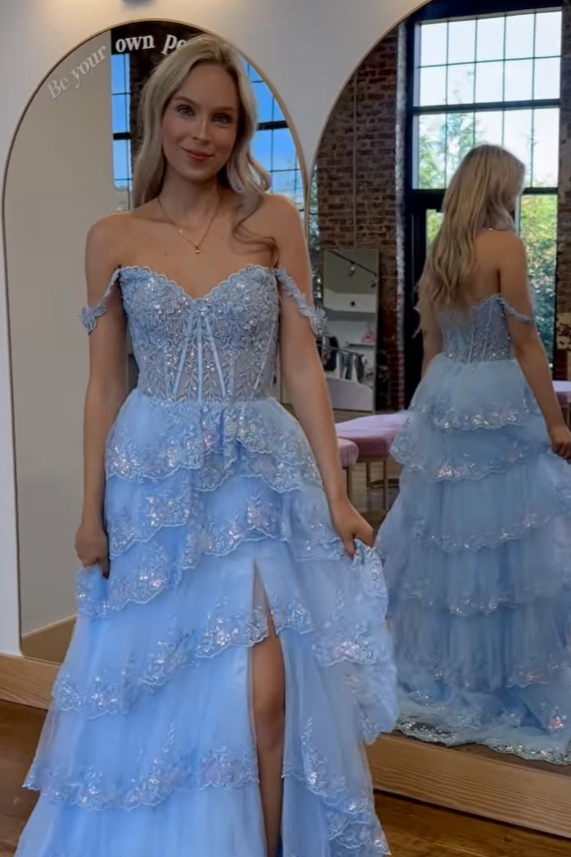 Sweetheart Off-Shoulder Lace A-Line Tiered Party Prom Dress