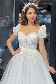 Sweetheart Short Sleeves Tulle A-Line Appliques Wedding Dress