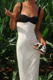 Sweetheart Sleeveles Lace Fitted Floor-Length Party Prom Dress