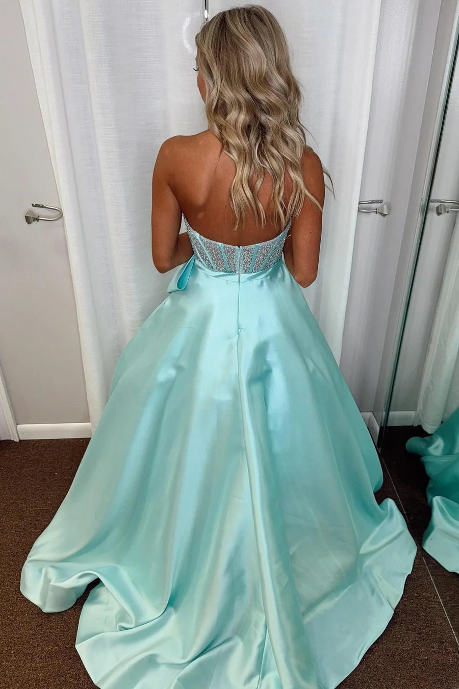 Sweetheart Sleeveless A-Line Beaded Long Party Prom Dress