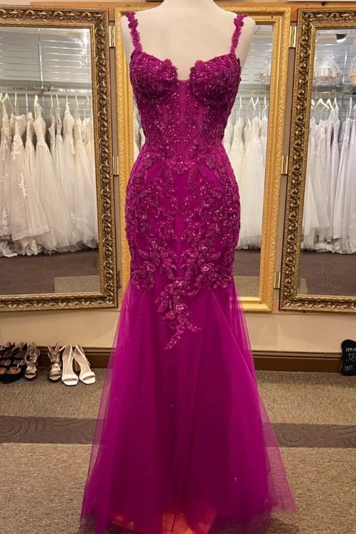 Sweetheart Sleeveless Mermaid Lace Appliques Prom Dress