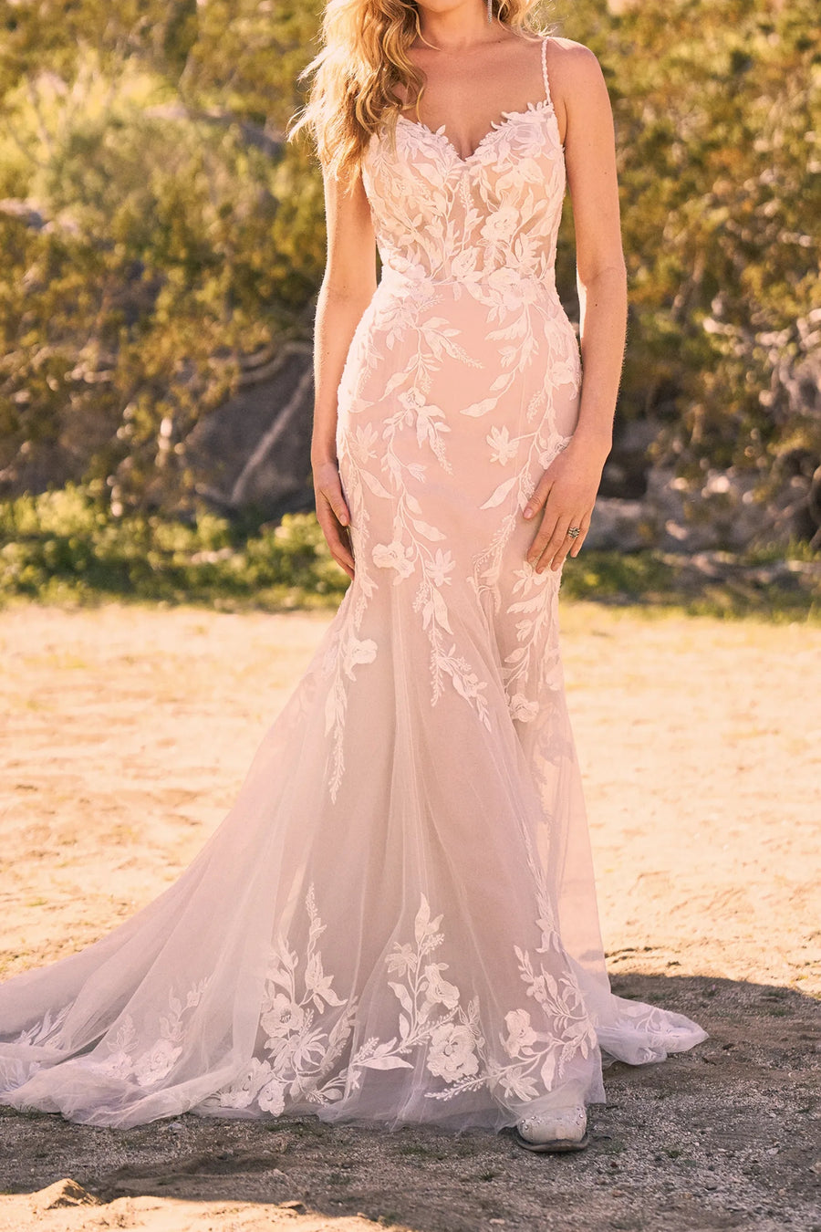 Sweetheart Spaghetti Straps Mermaid Lace Wedding Dress Ivory / US 16 Sweetheart Spaghetti Straps Mermaid Lace Wedding Dress Ivory / US 16