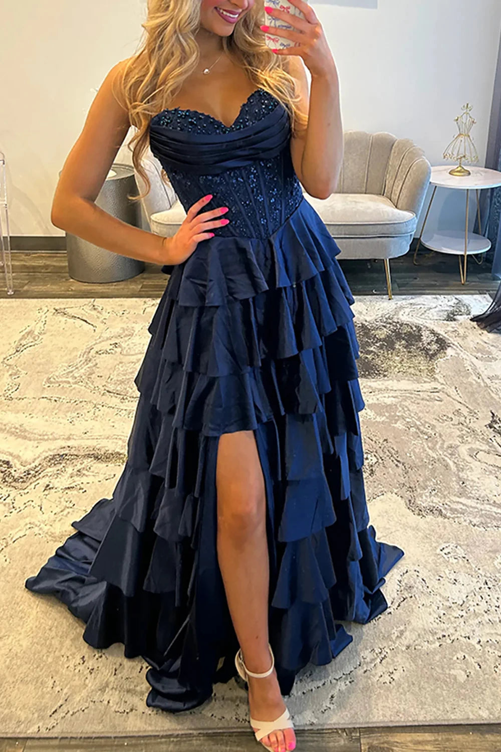 Sweetheart Strapless A-Line Satin And Lace Tiered Party Prom Dress