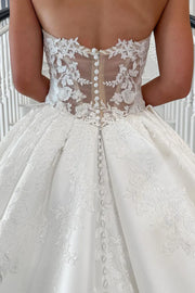 Sweetheart Strapless A-Line Two Tone Wedding Dress