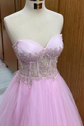 Sweetheart Strapless Tulle A-Line Appliques Long Party Prom Dress