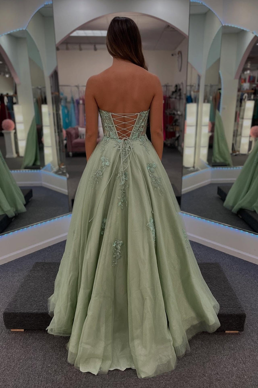 Sweetheart Strapless Tulle A-Line Lace Appliques Party Prom Dress