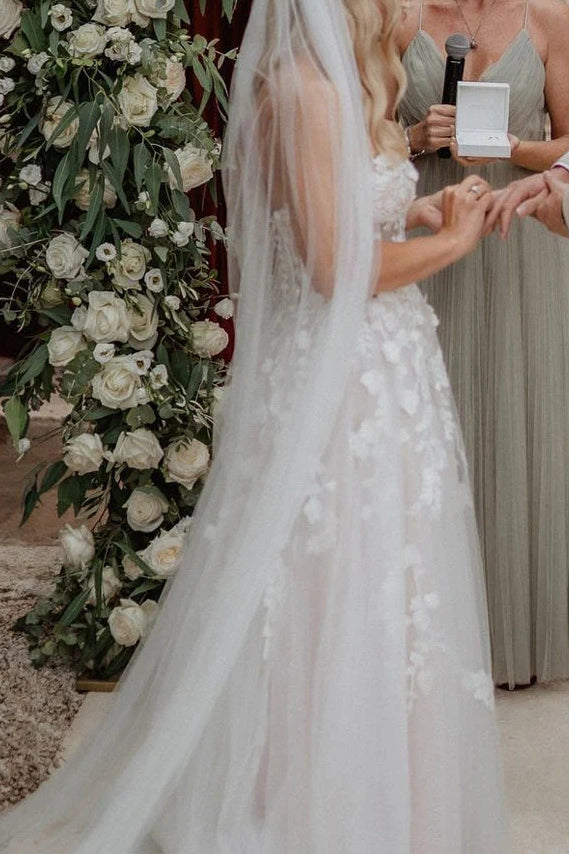 Sweetheart Tulle A-Line Appliques Long Wedding Dress White / US 8 Sweetheart Tulle A-Line Appliques Long Wedding Dress White / US 8