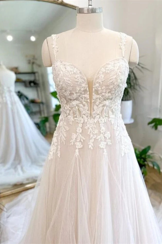 Tulle A-Line Spaghetti Straps Sweetheart Empire Lace Appliques Wedding Dress