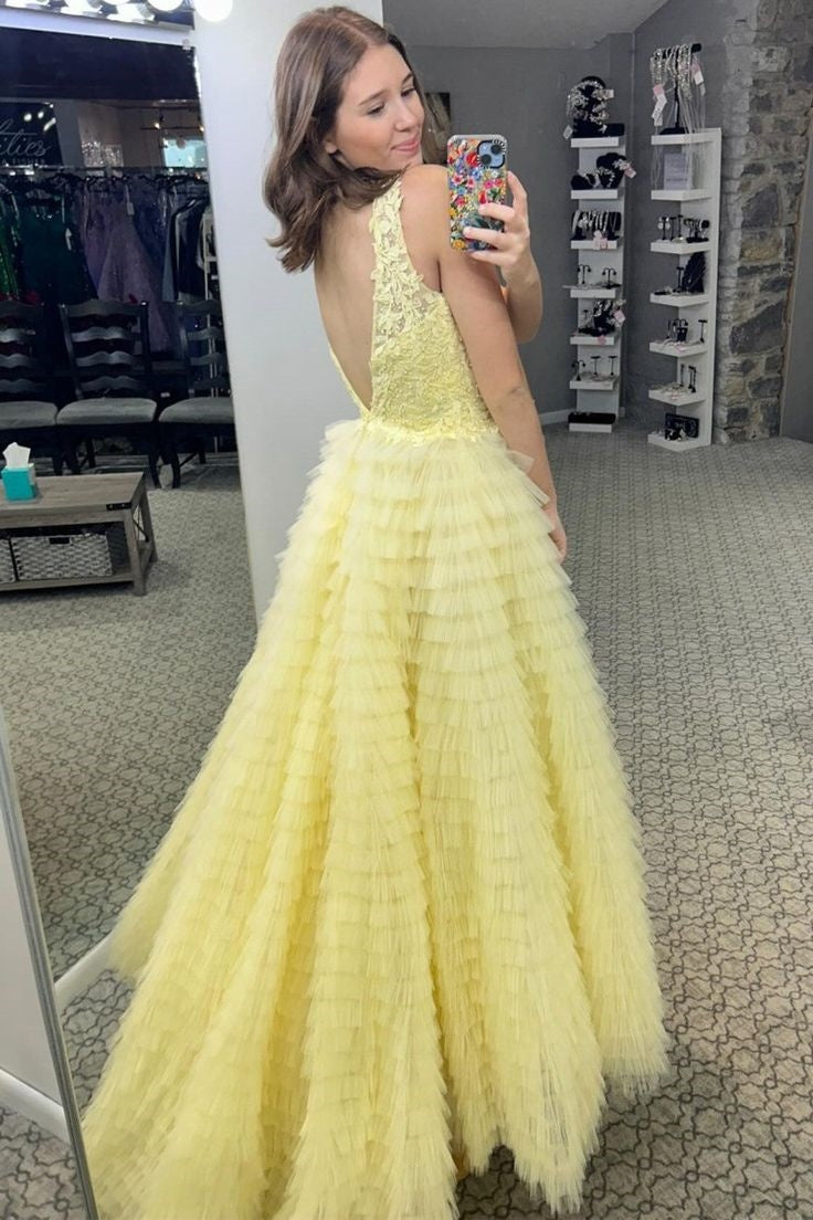 Tulle A-Line V-Neck Backless Appliques Tiered Party Prom Dress
