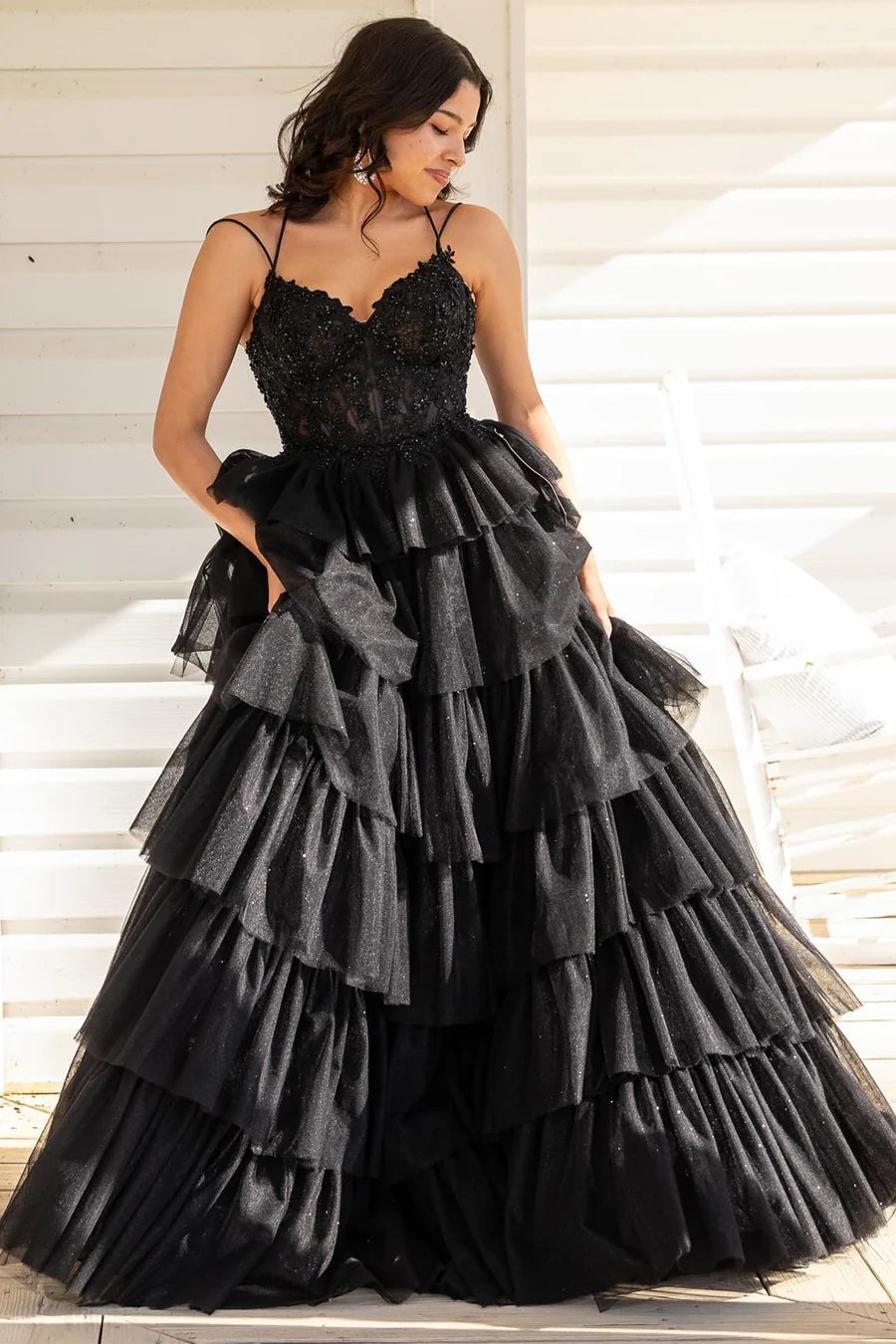 Tulle A-Line V-Neck Spaghetti Straps Tiered Prom Dress