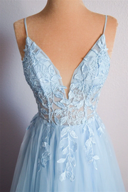 Tulle A-Line V-Neck Strapless Appliques Prom Dress