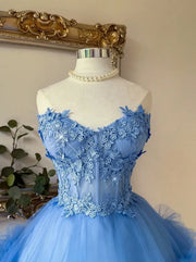 Unique Sweetheart Strapless Tulle Ruffle A-Line Lace Appliques Homecoming Dress