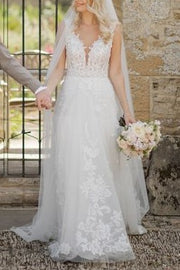 V-Neck Sleeveless Empire Lace A-Line Wedding Dress