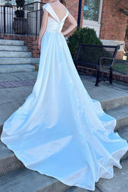 V-Neck Sleeveless Empire With Train Wedding Dress