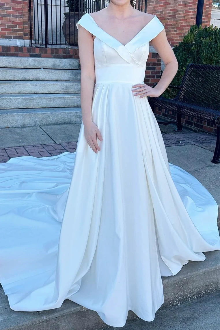 V-Neck Sleeveless Empire With Train Wedding Dress