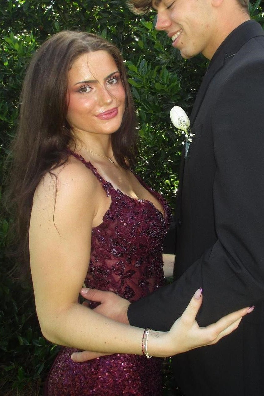 V-Neck Sleeveless Lace Up Mermaid Lace And Sequin Party Prom Dress