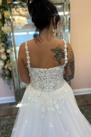 V-Neck Spaghetti Straps Lace A-Line Wedding Dress