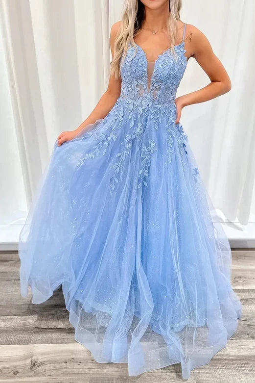 V-Neck Spaghetti Straps Lace Appliques Tulle A-Line Prom Dress