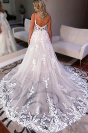 V-Neck Spaghetti Straps Lace Appliques Tulle A-Line Wedding Dress