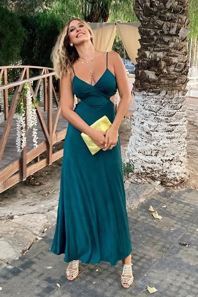 V-Neck Spaghetti Straps Lace Up Pleated Long Party Prom Dress