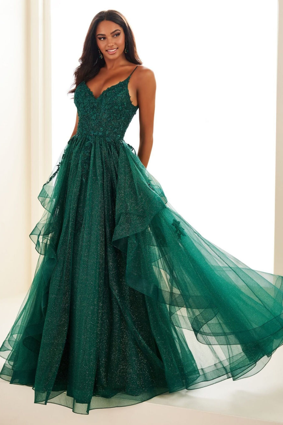 V-Neck Spaghetti Straps Tulle A-Line Appliques Party Prom Dress