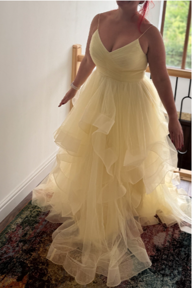 V-Neck Spaghetti Straps Tulle A-Line Tiered Long Prom Dress