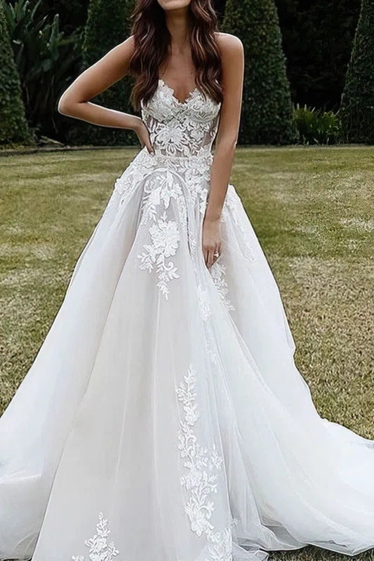 V-Neck Strapless Lace Appliques Empire Tulle A-Line Wedding Dress White / US 10 V-Neck Strapless Lace Appliques Empire Tulle A-Line Wedding Dress White / US 10