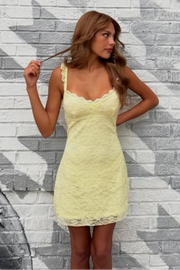 V-Neck Straps Lace Sheath Yellow Mini Homecoming Party Dress