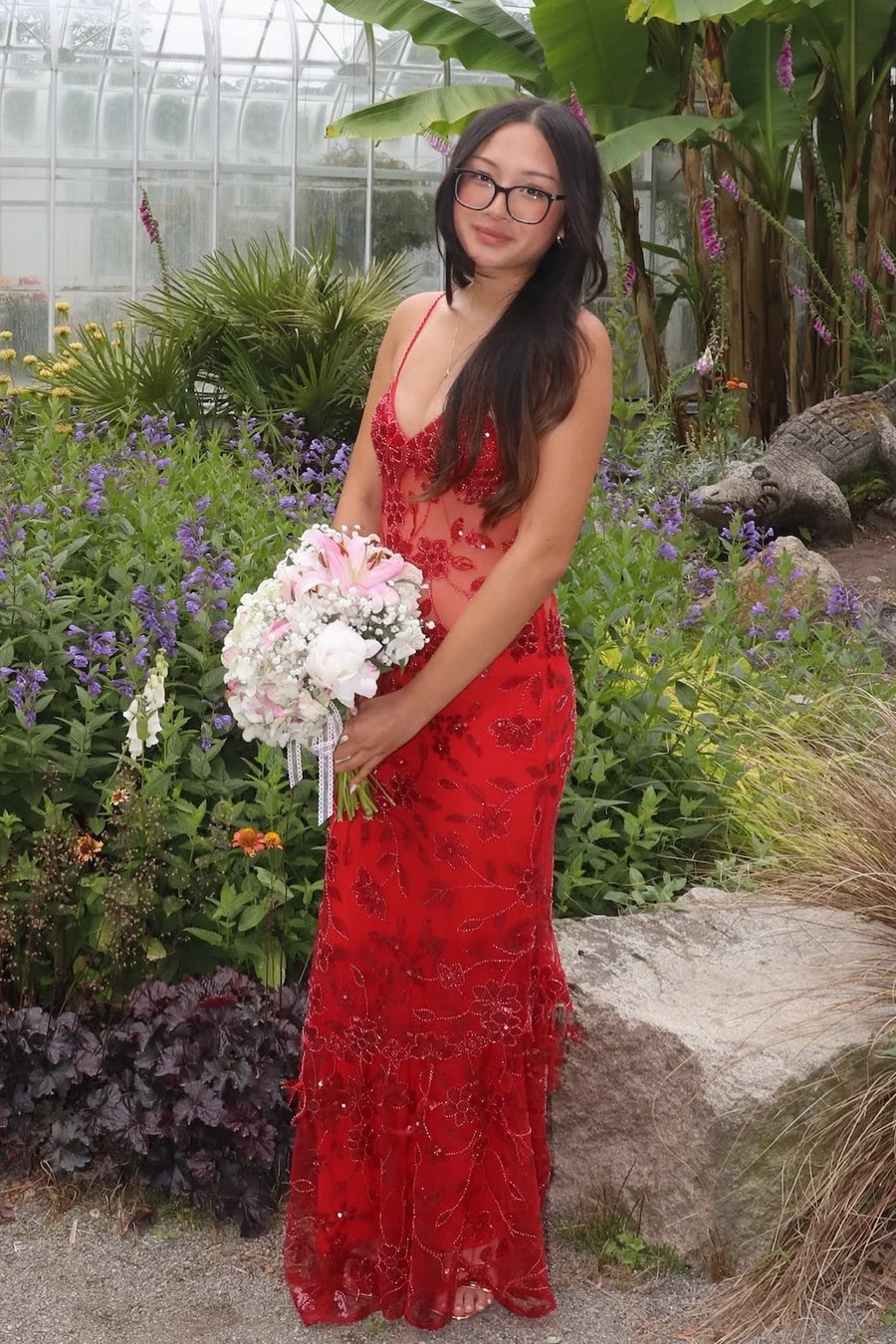 V-neck Sleeveless Fitted Lace Floral Party Prom Dress