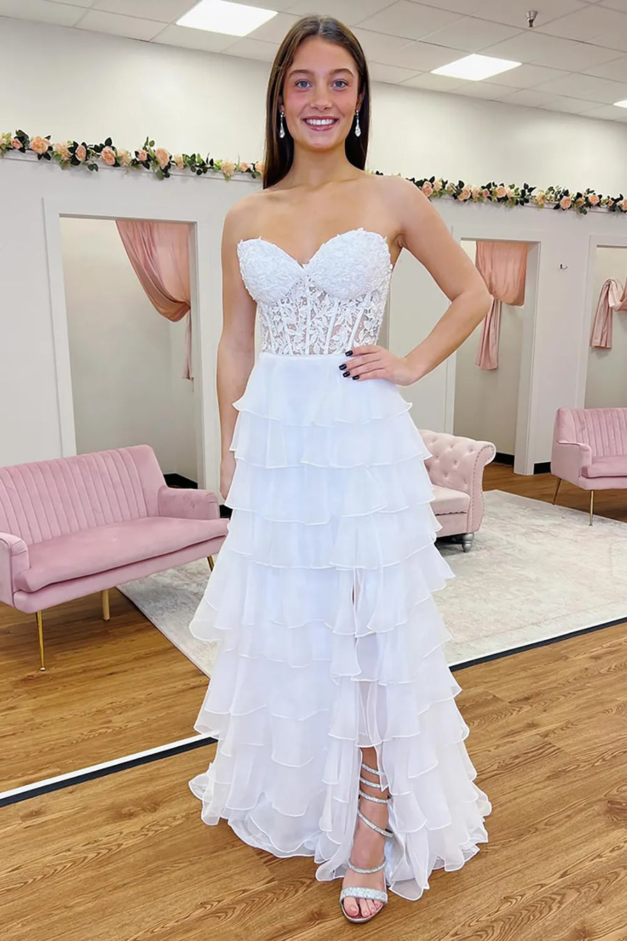 Sweetheart Strapless A-Line Appliques Tiered Party Prom Dress