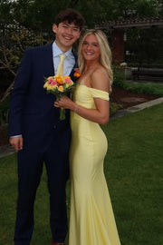 Yellow Off-Shoulder Empire Mermaid Party Prom Dress With Train