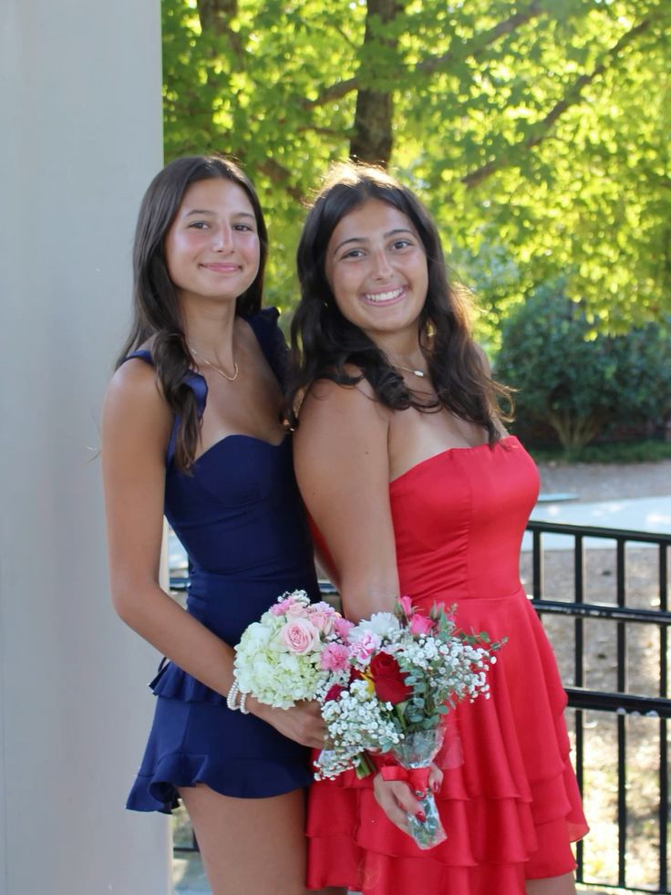Red Sweetheart Sleeveless Satin Empire Ruffle Mini Homecoming Dress