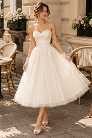 Classic Sweetheart Strapless Satin And Tulle Appliques Midi Wedding Dress