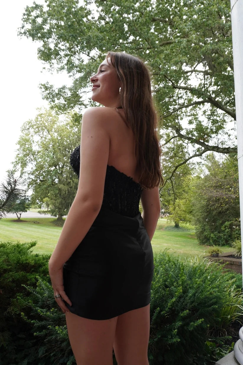 Sexy Bodycon V-Neck Halter Two Tone Homecoming Dress