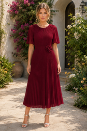 Casual Chiffon A-Line Round Short Sleeveless Pleated Mother Of The Bride Dress