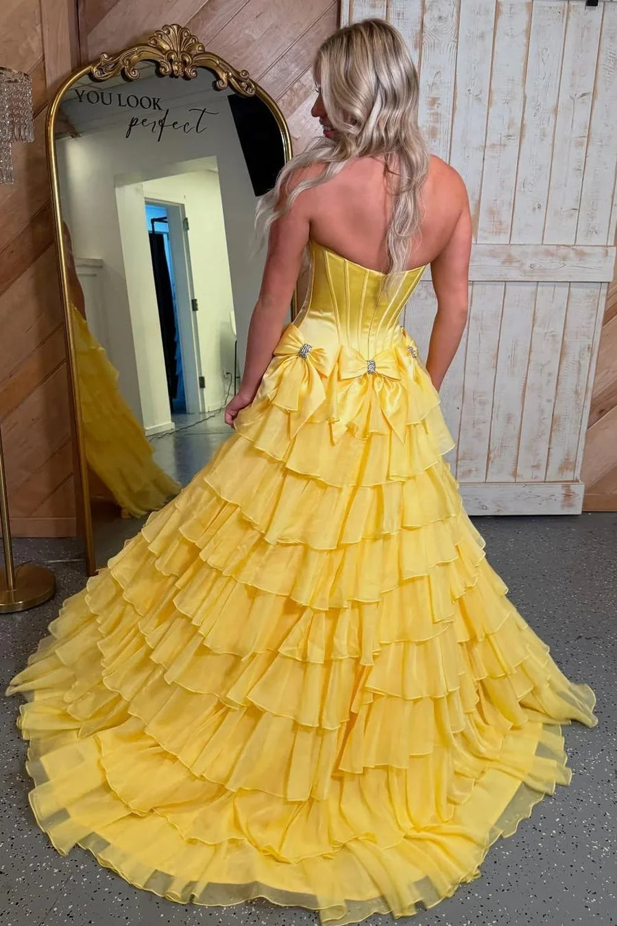 Bateau Strapless Two Tone Chiffon Tiered Party Prom Dress With Bows