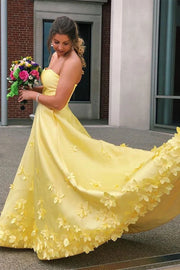 Elegant 3D Florals A-Line Strapless Long Prom Dress