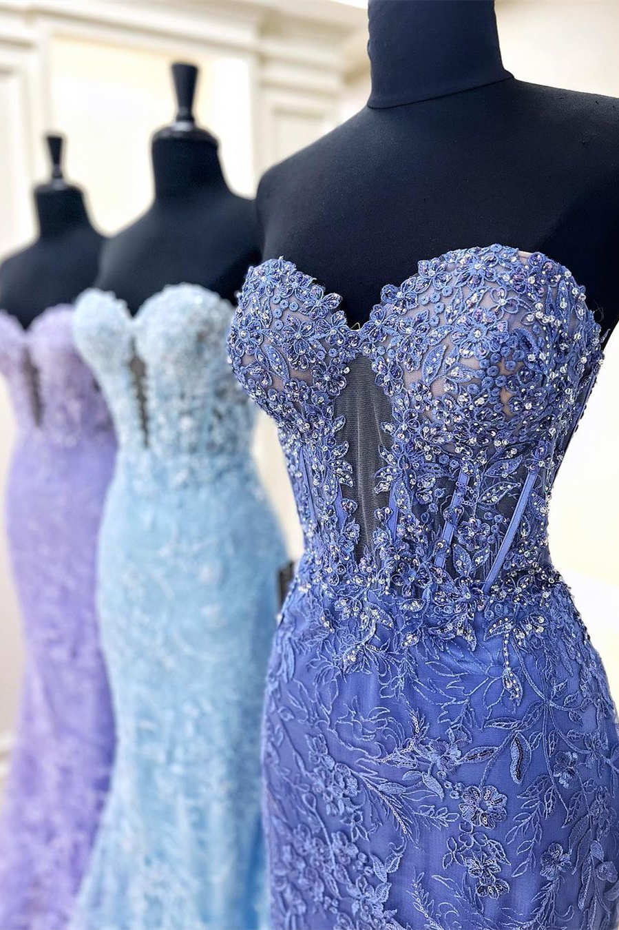 Black Strapless Lace Mermaid Long Party Prom Dress