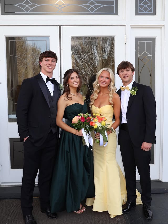 Chic Strapless Satin Mermaid Long Party Prom Dress With Train