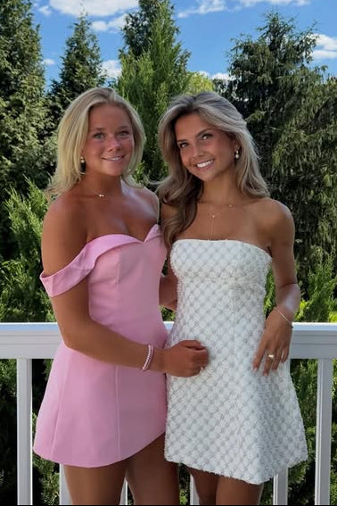 Modest Off-Shoulder A-Line Satin Red Short Party Homecoming Dress