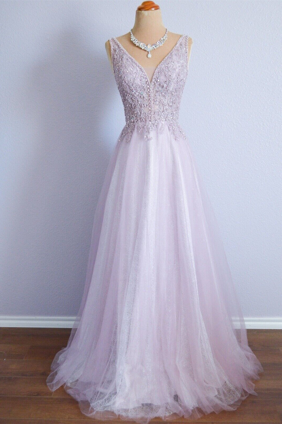 Lilac A-line Tulle Spaghetti Strap Lace Long Formal Dress