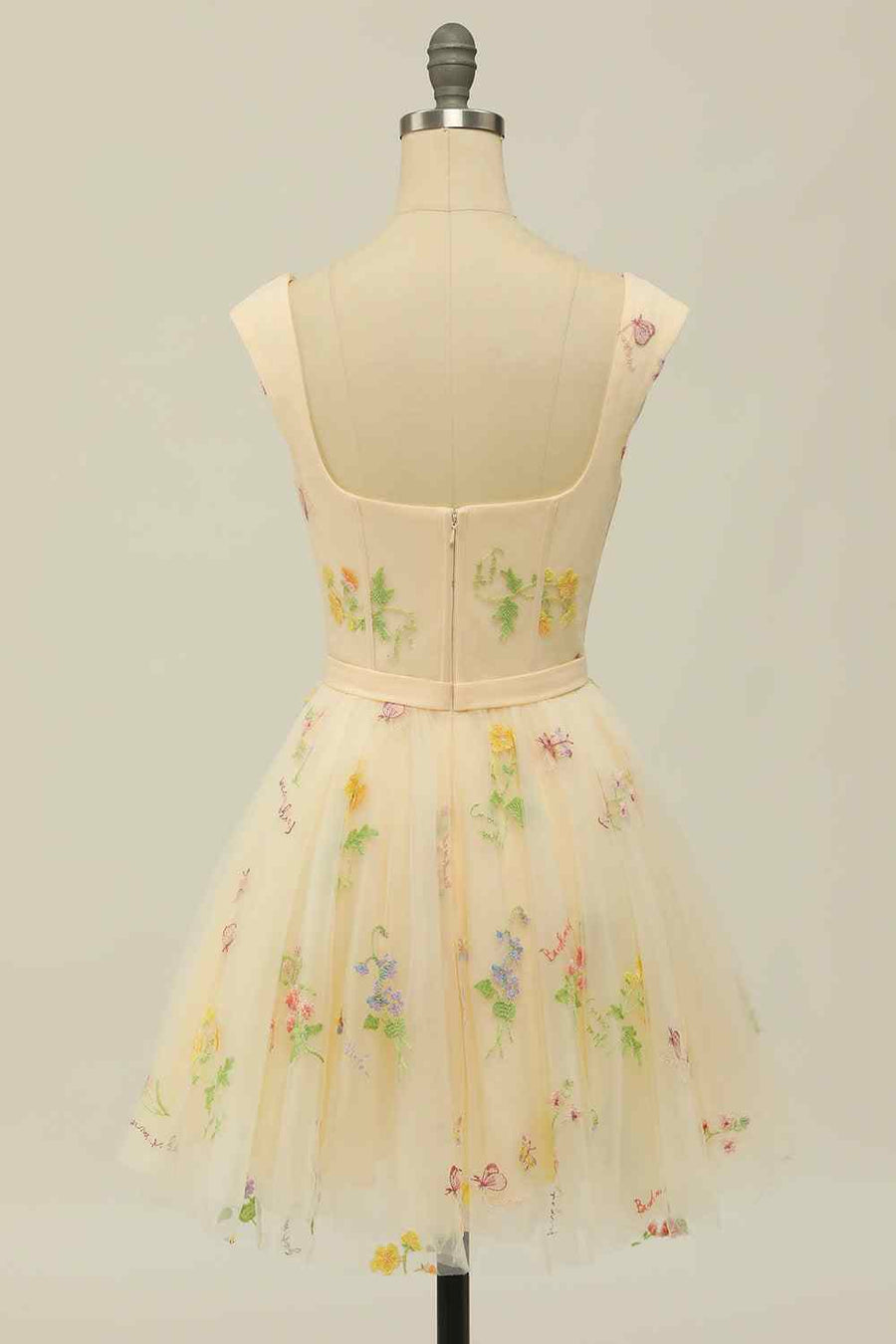 Champagne A-line Cap Sleeves Applique Mini Homecoming Dress