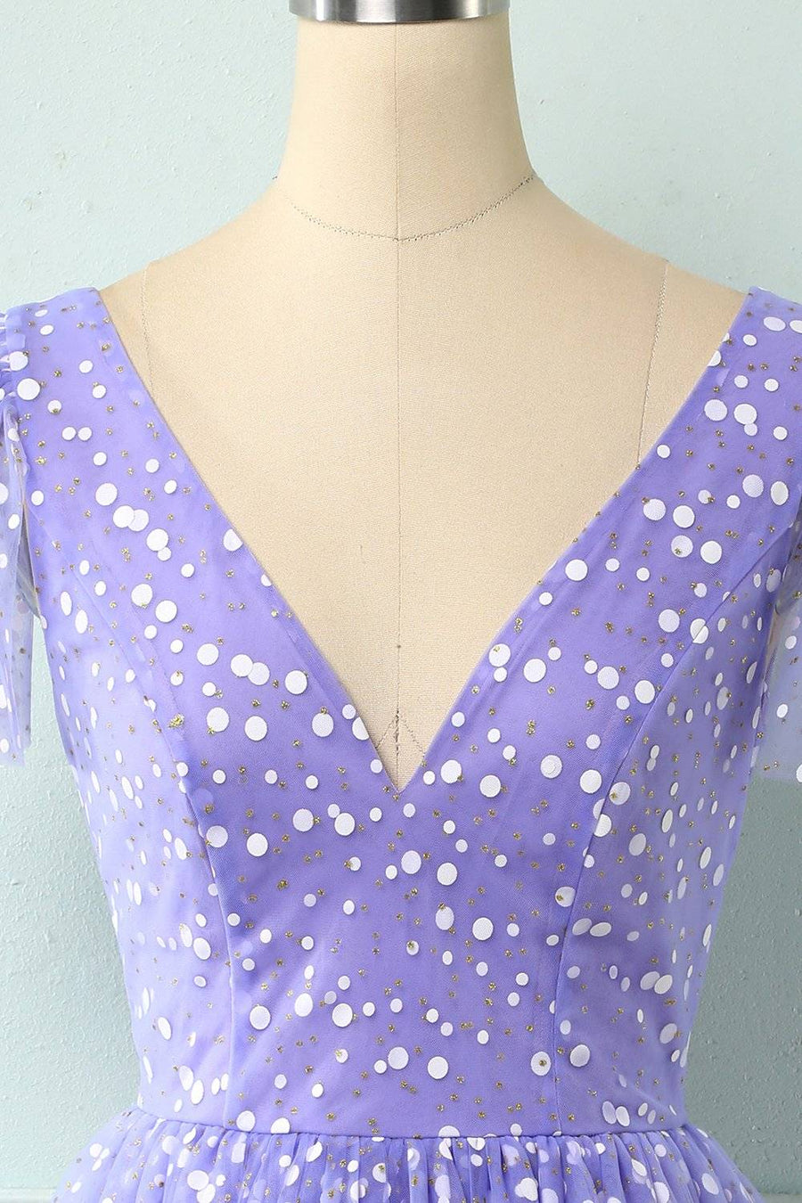 Lilac A-line V Neck Multi-Layers Mini Homecoming Dress