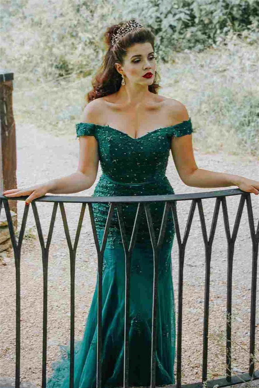 Mermaid Off-Shoulder Empire Lace Party Prom Dress