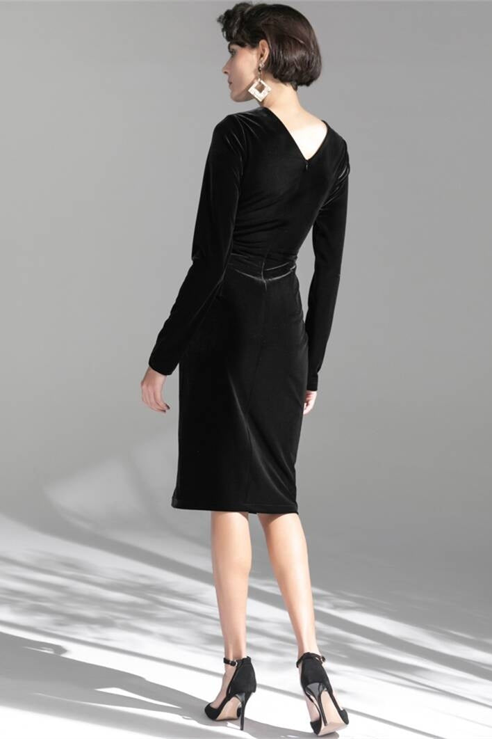 Long Sleeves Black Velvet Knee Length Dress