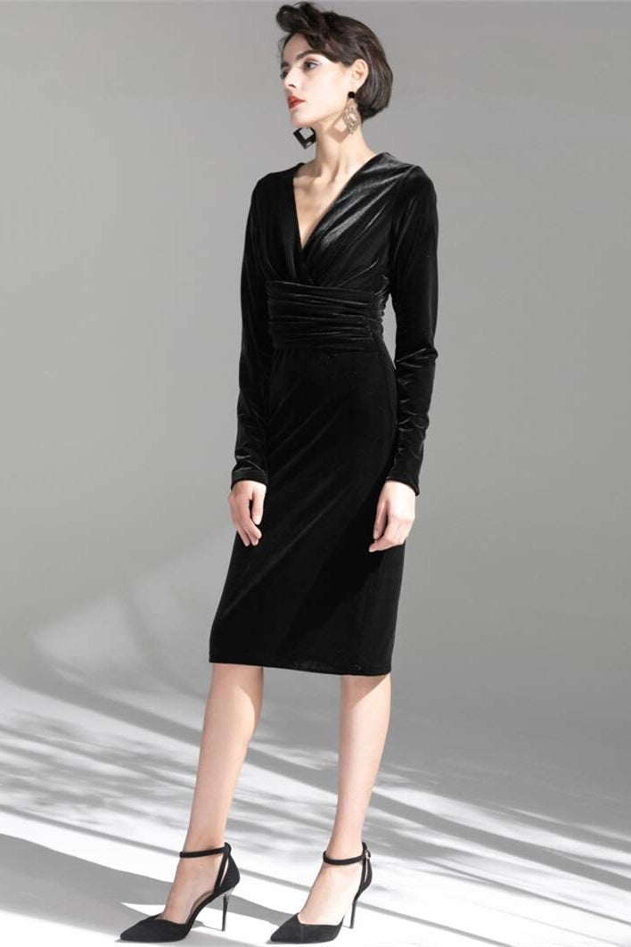 Long Sleeves Black Velvet Knee Length Dress