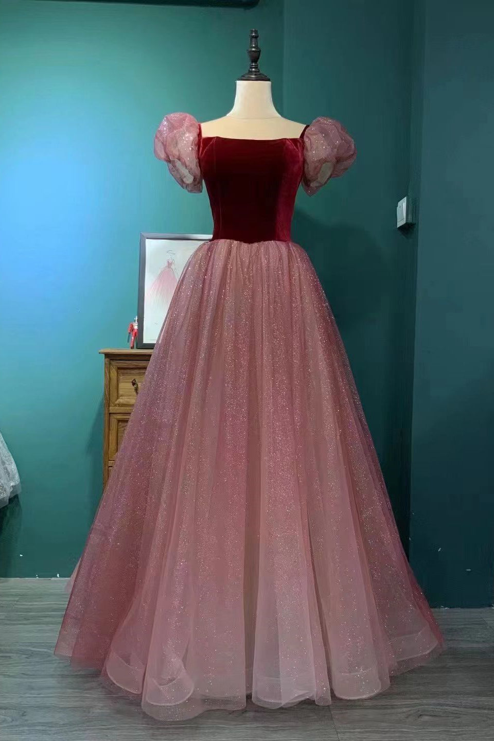 Sparkly Bateau Short Sleeves Two Tone Party Evening Dress