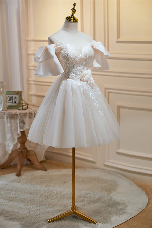 Ivory Flaunt Off-the-shoulder Flowers Appliques Homecoming Dress